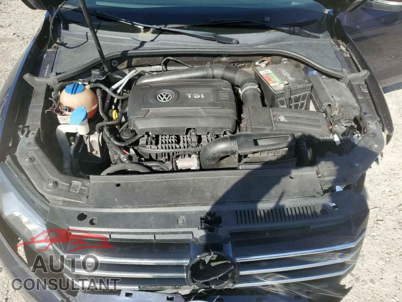 VOLKSWAGEN PASSAT 2014 - 1VWAT7A32EC052116