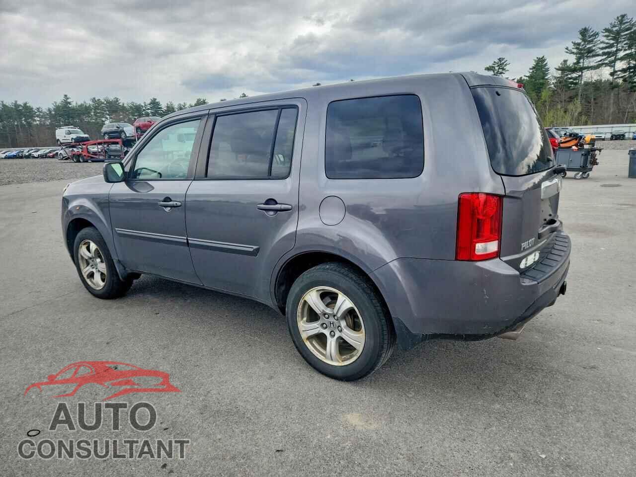 HONDA PILOT 2014 - 5FNYF4H5XEB009810