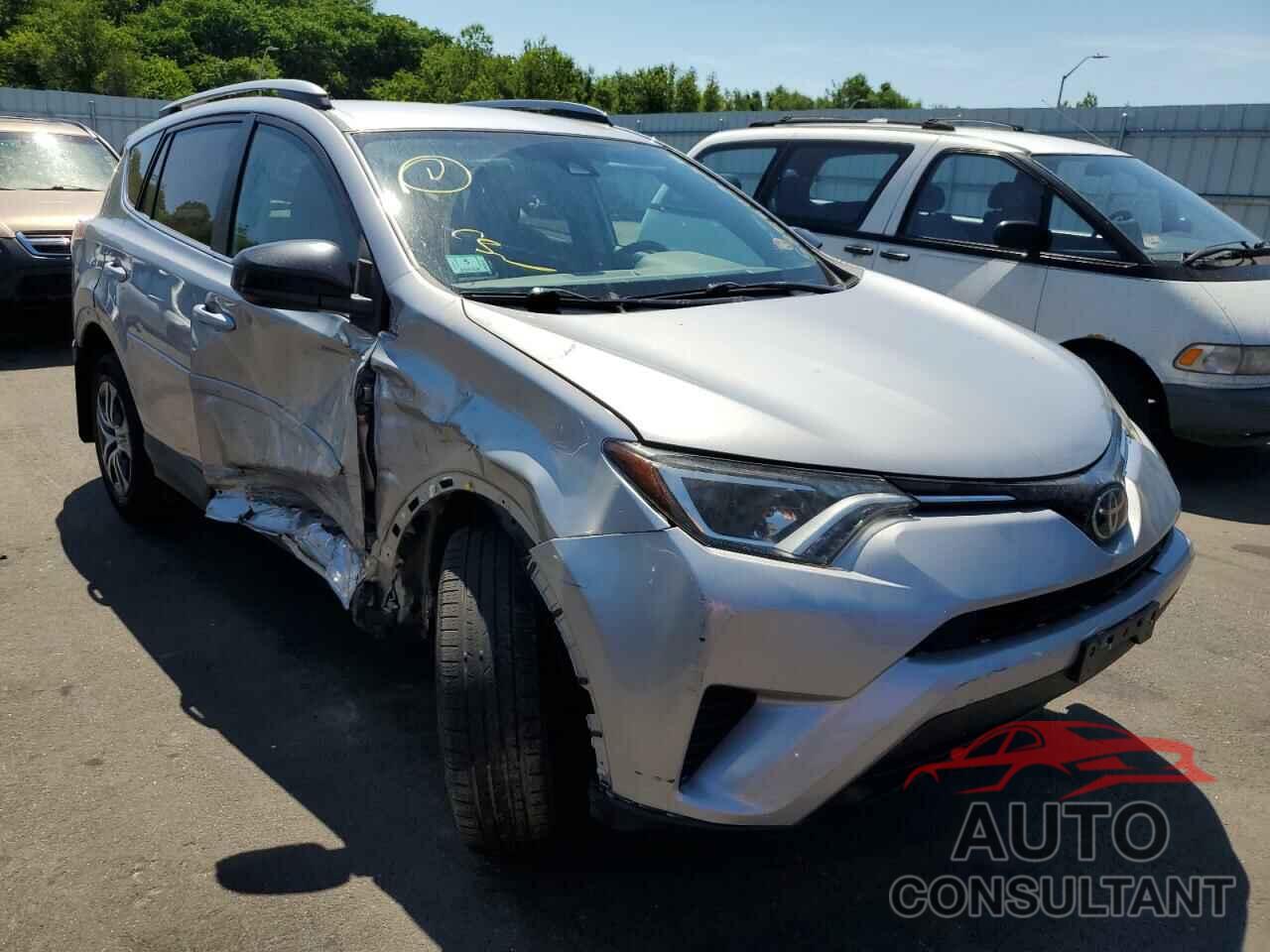 TOYOTA RAV4 2017 - 2T3BFREVXHW608034