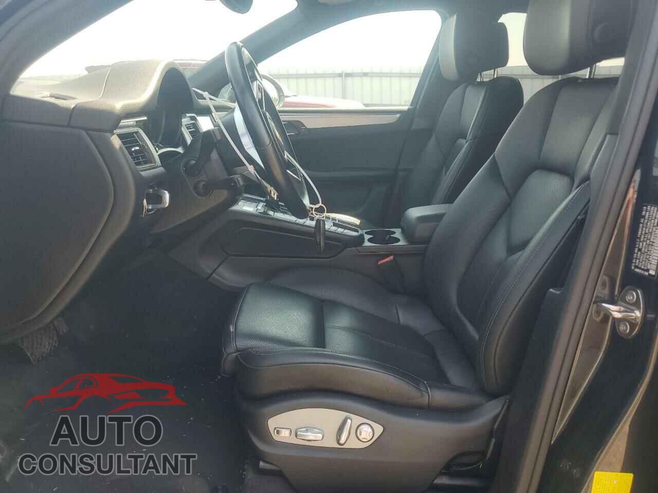 PORSCHE MACAN 2018 - WP1AA2A55JLB23363