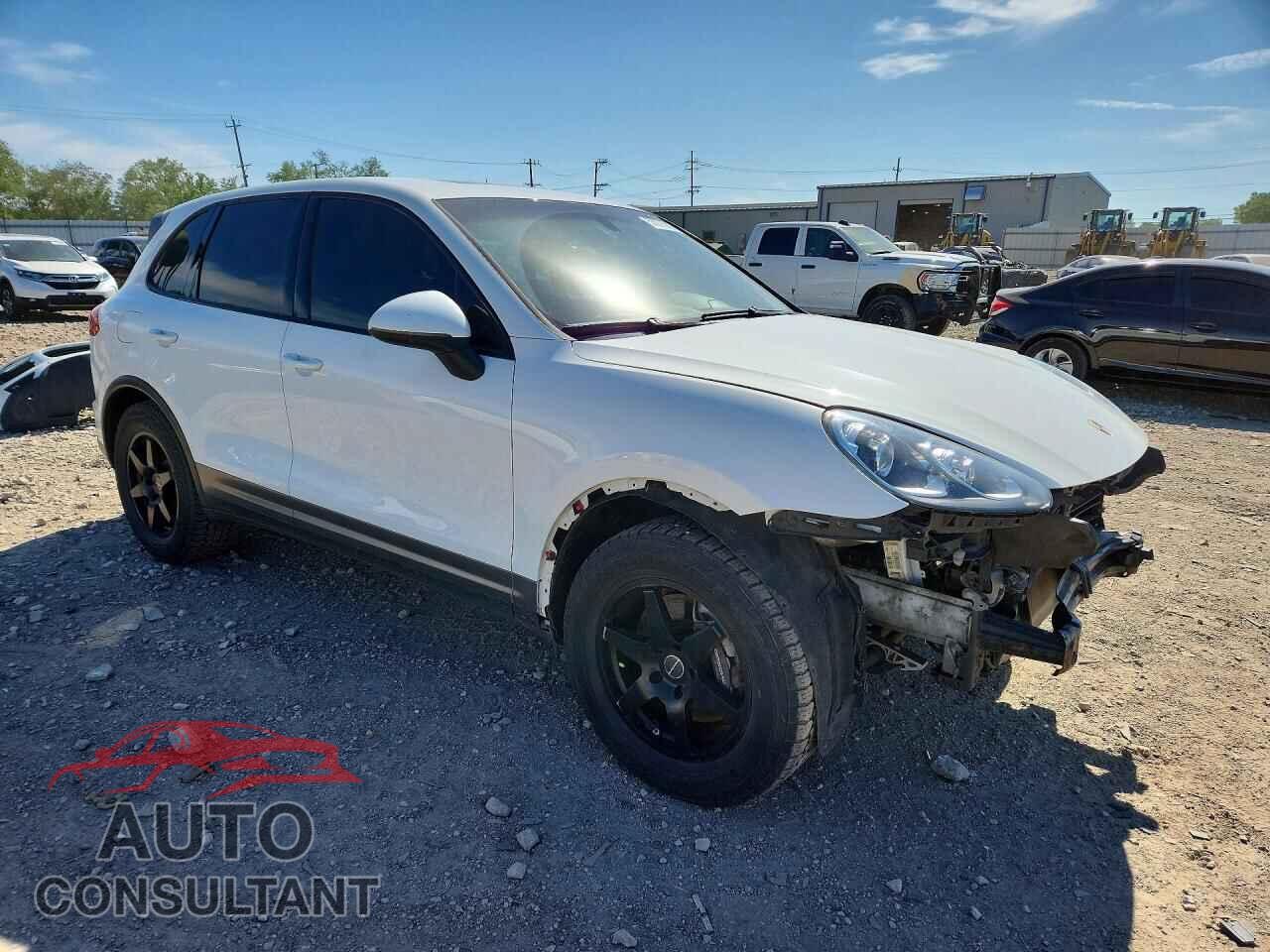 PORSCHE CAYENNE 2016 - WP1AA2A25GLA02315