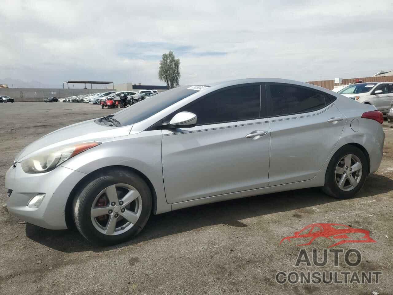 HYUNDAI ELANTRA 2013 - KMHDH4AE2DU609399
