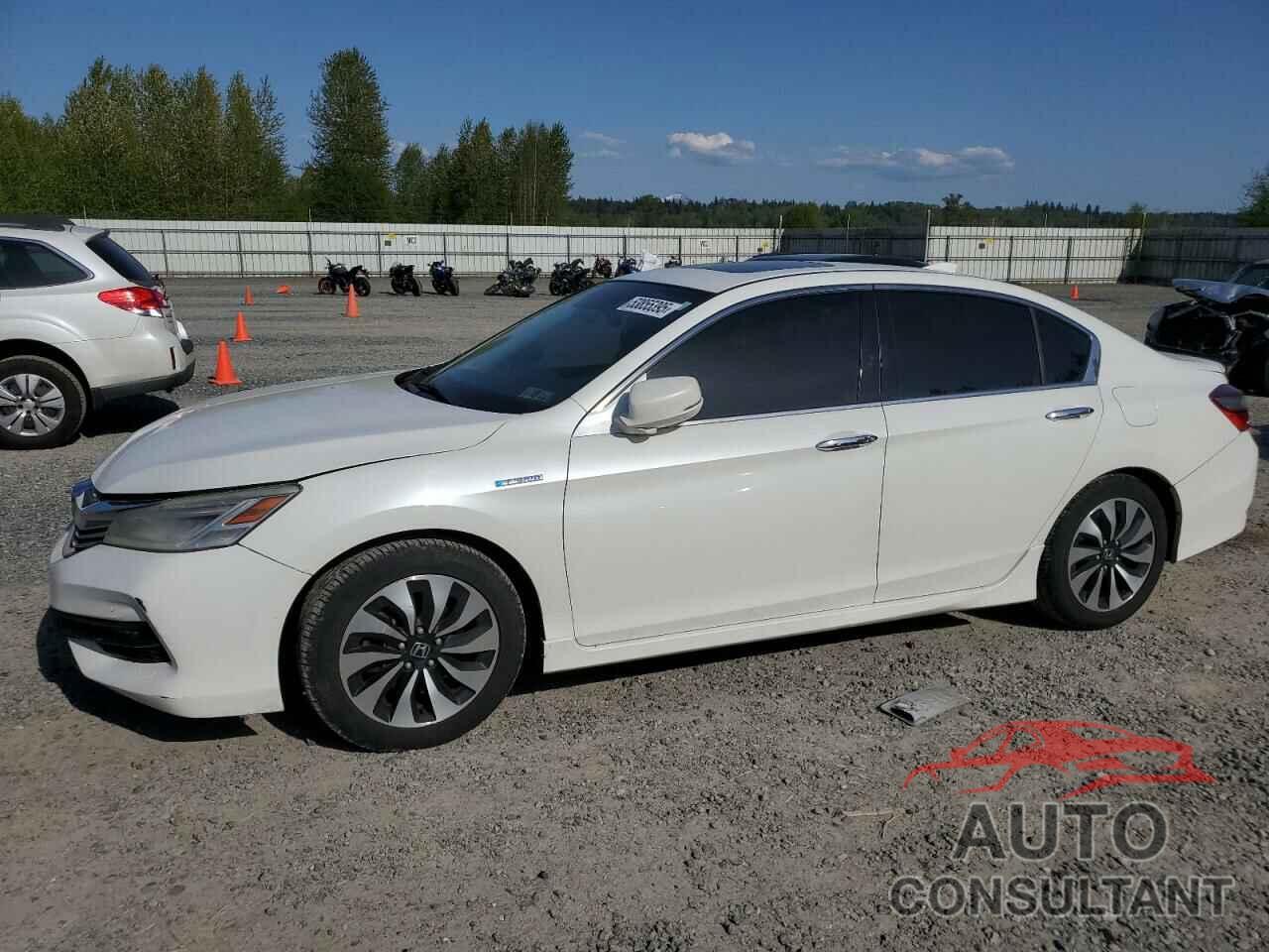 HONDA ACCORD 2017 - JHMCR6F73HC031312