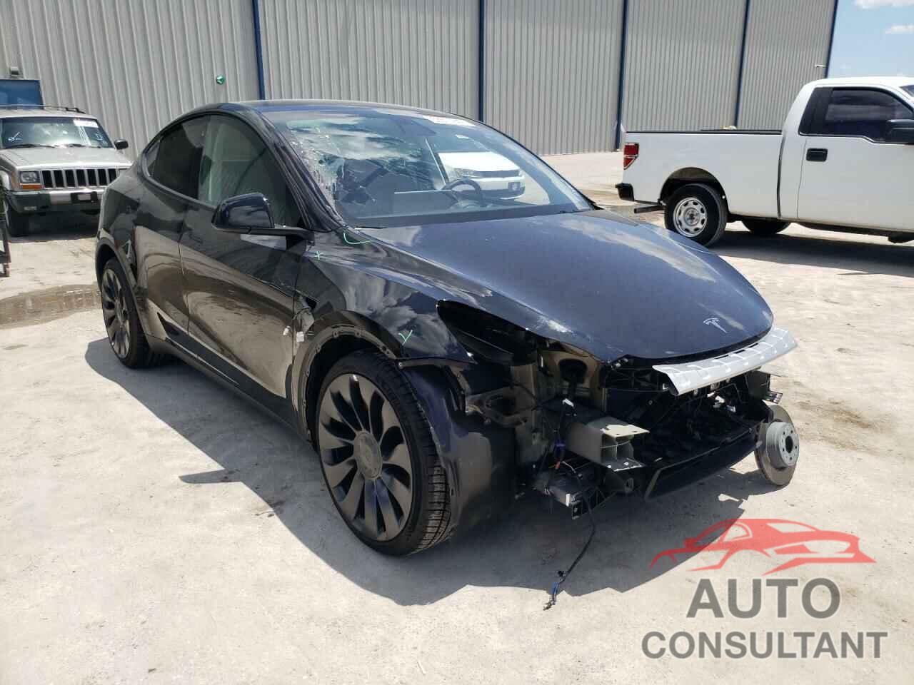 TESLA MODEL Y 2022 - 7SAYGDEF8NF378114