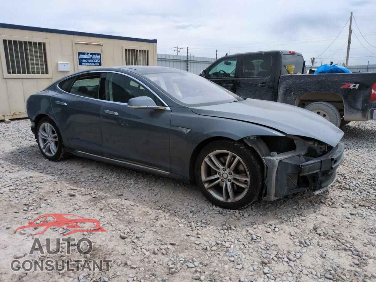 TESLA MODEL S 2013 - 5YJSA1BG6DFP04894