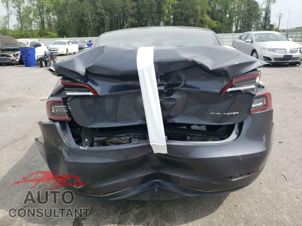 TESLA MODEL 3 2018 - 5YJ3E1EBXJF100415
