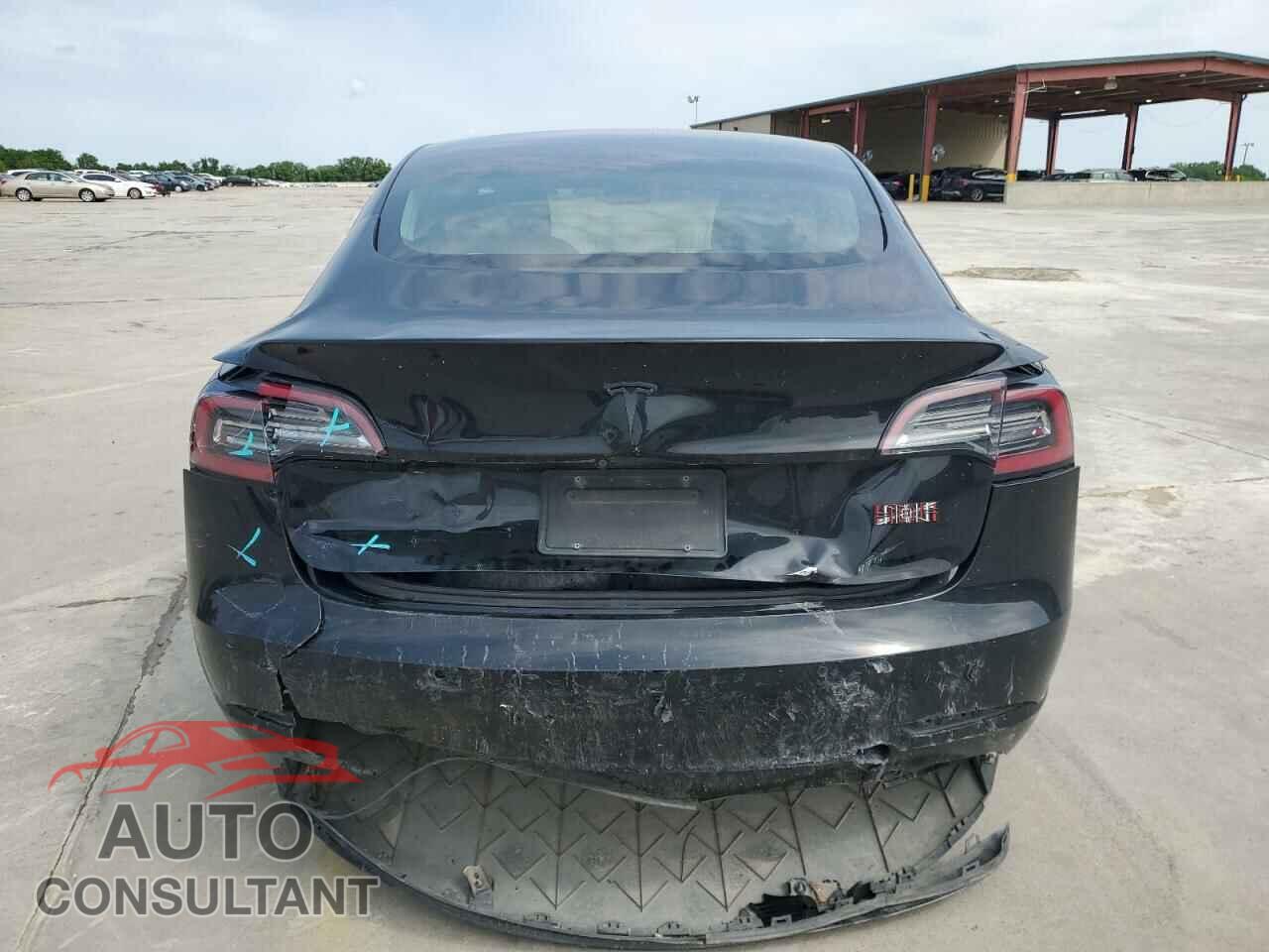 TESLA MODEL 3 2019 - 5YJ3E1EA3KF300660