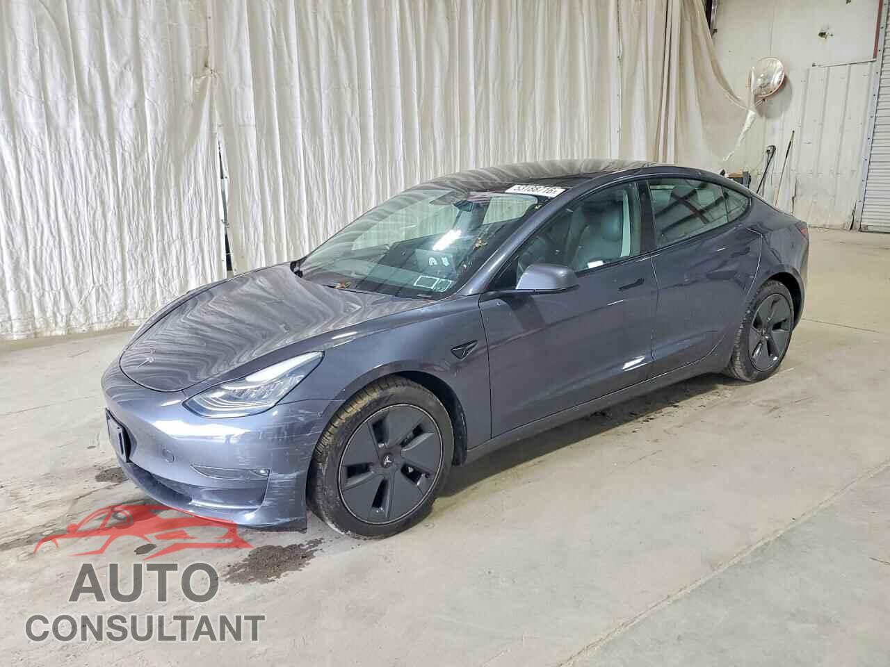 TESLA MODEL 3 2021 - 5YJ3E1EB4MF858013