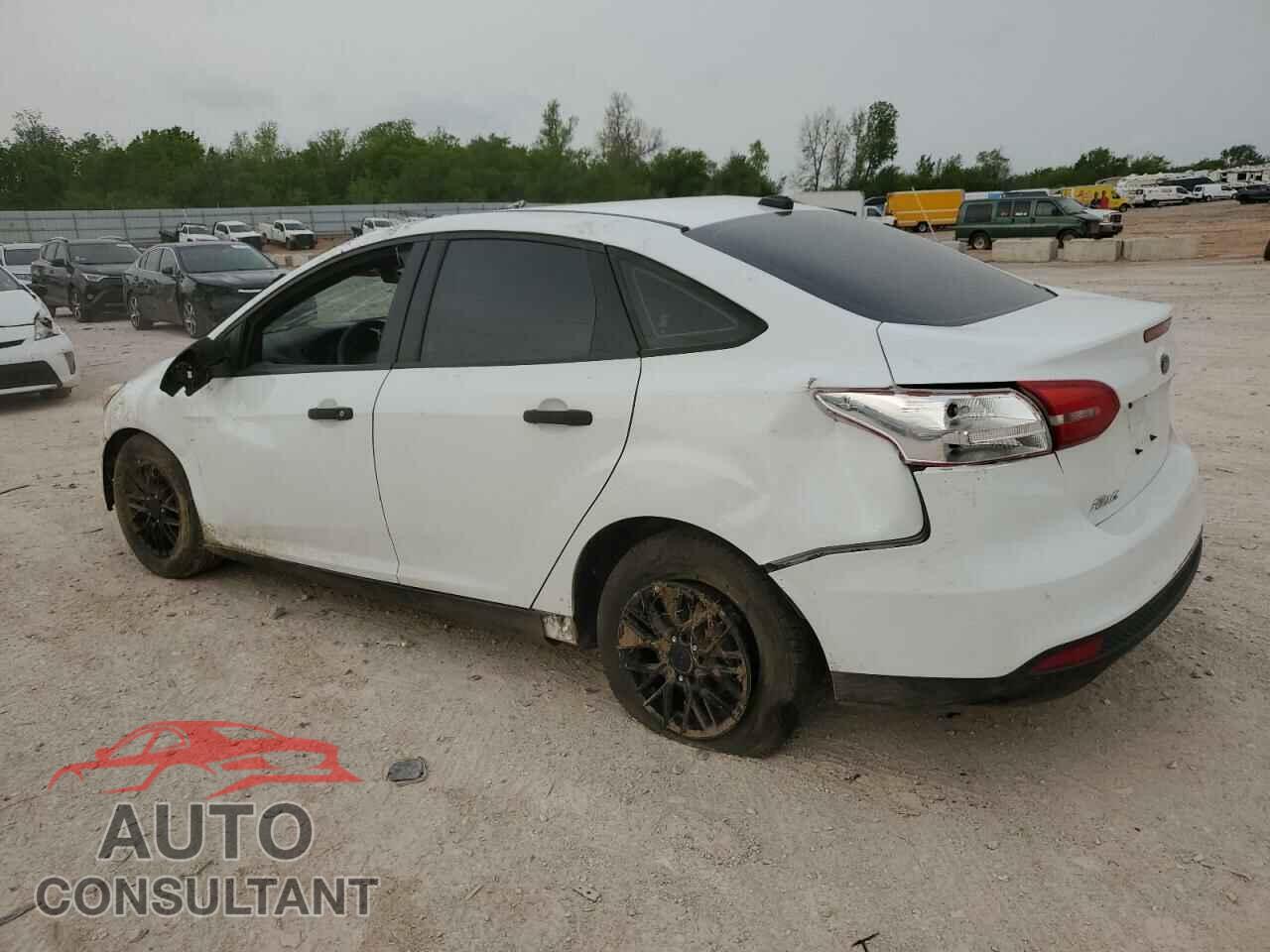 FORD FOCUS 2017 - 1FADP3E24HL313545