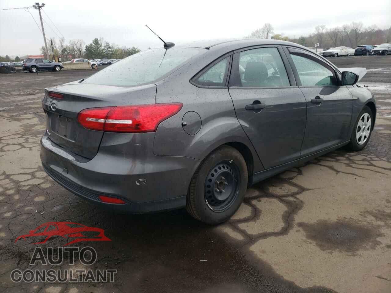 FORD FOCUS 2018 - 1FADP3E25JL245231