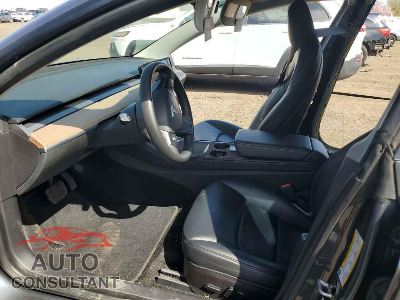 TESLA MODEL 3 2022 - 5YJ3E1EB6NF178423
