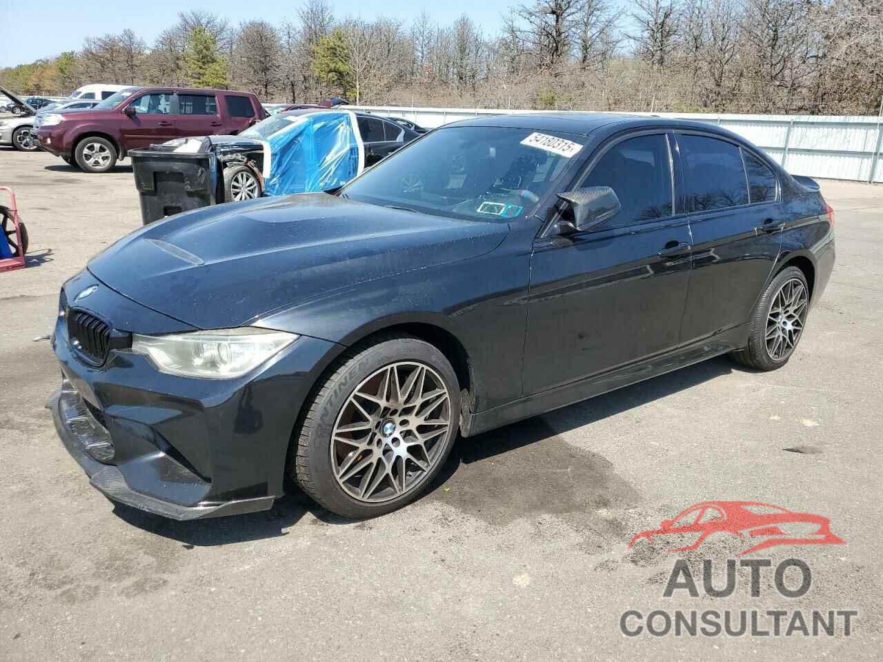 BMW 3 SERIES 2013 - WBA3B9G52DNR89647