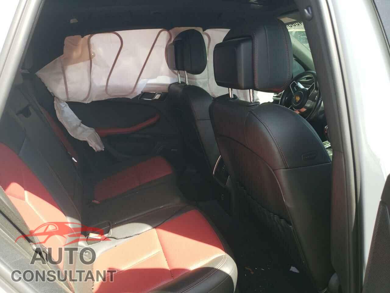 PORSCHE MACAN 2021 - WP1AA2A5XMLB09303