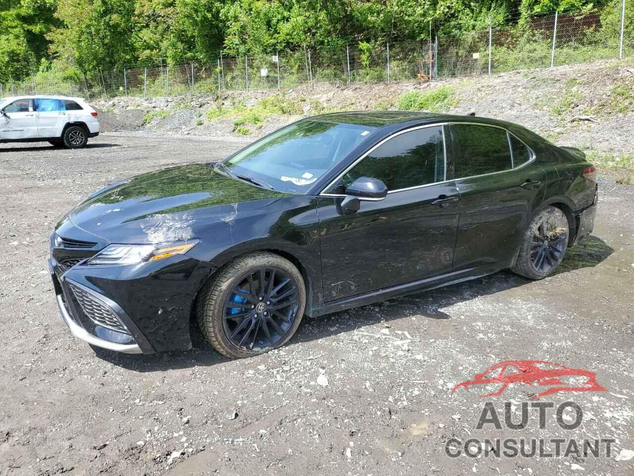 TOYOTA CAMRY 2022 - 4T1K31AK7NU582535