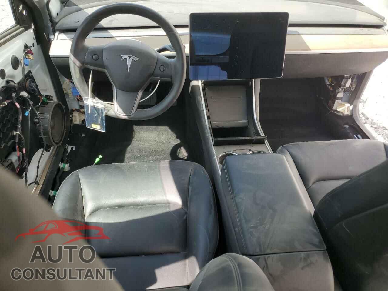 TESLA MODEL 3 2020 - 5YJ3E1EA5LF612626