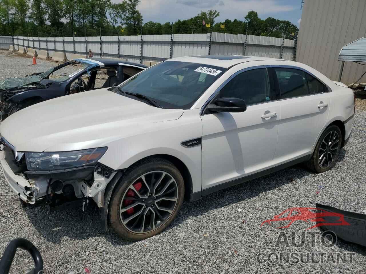 FORD TAURUS 2018 - 1FAHP2KT6JG107120