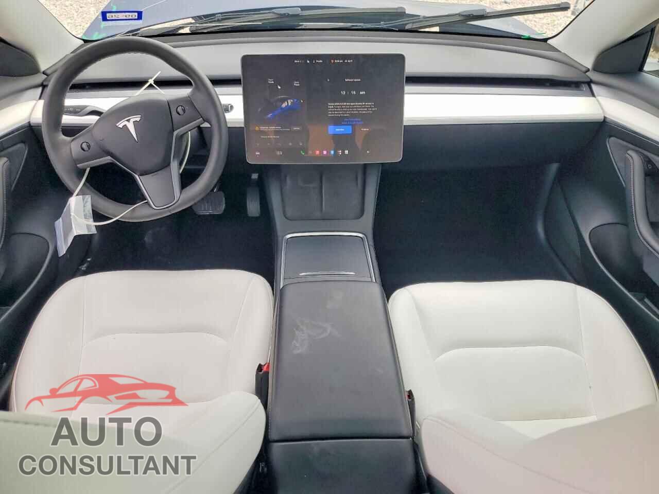 TESLA MODEL 3 2023 - 5YJ3E1EA5PF643770