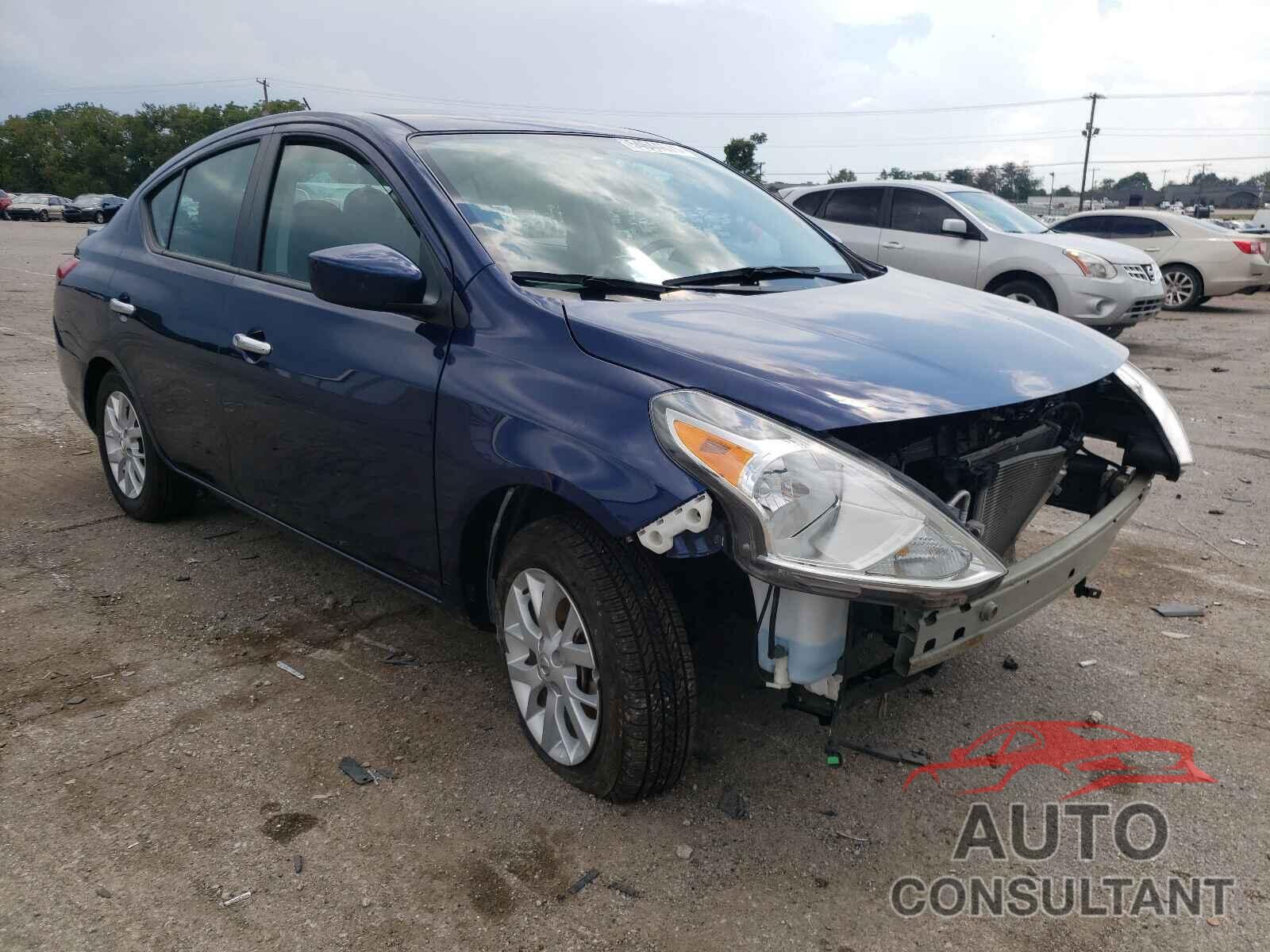 NISSAN VERSA 2018 - 3N1CN7AP2JL868267