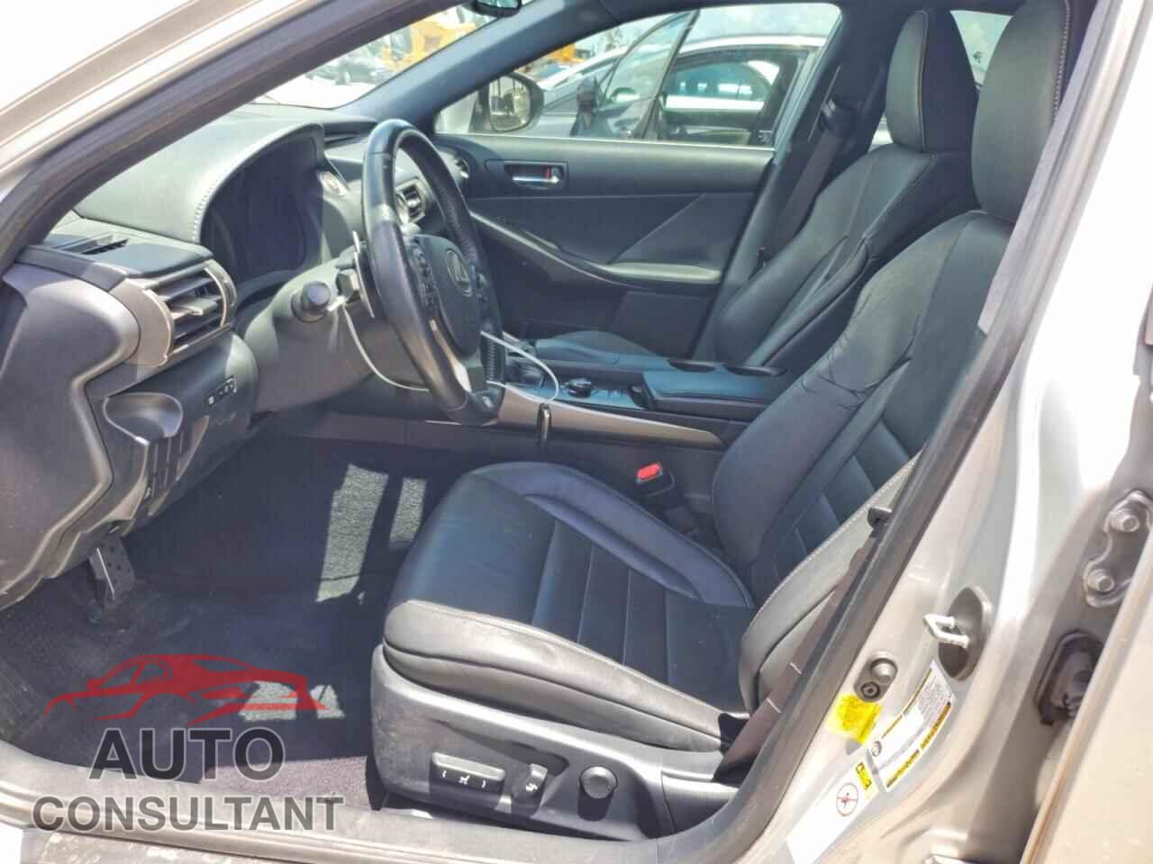 LEXUS IS 2014 - JTHBF1D2XE5012108