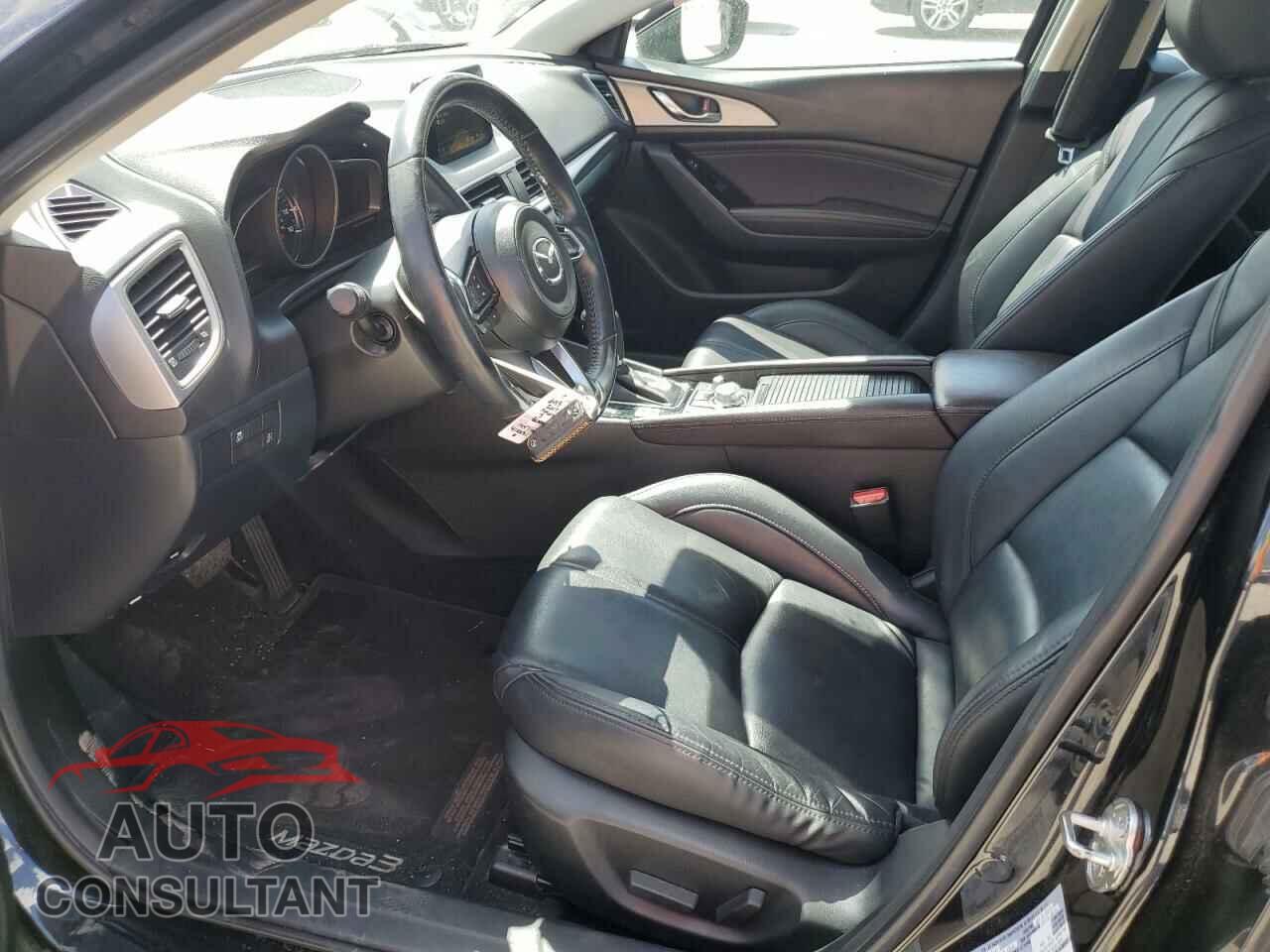 MAZDA 3 2017 - 3MZBN1V79HM124716