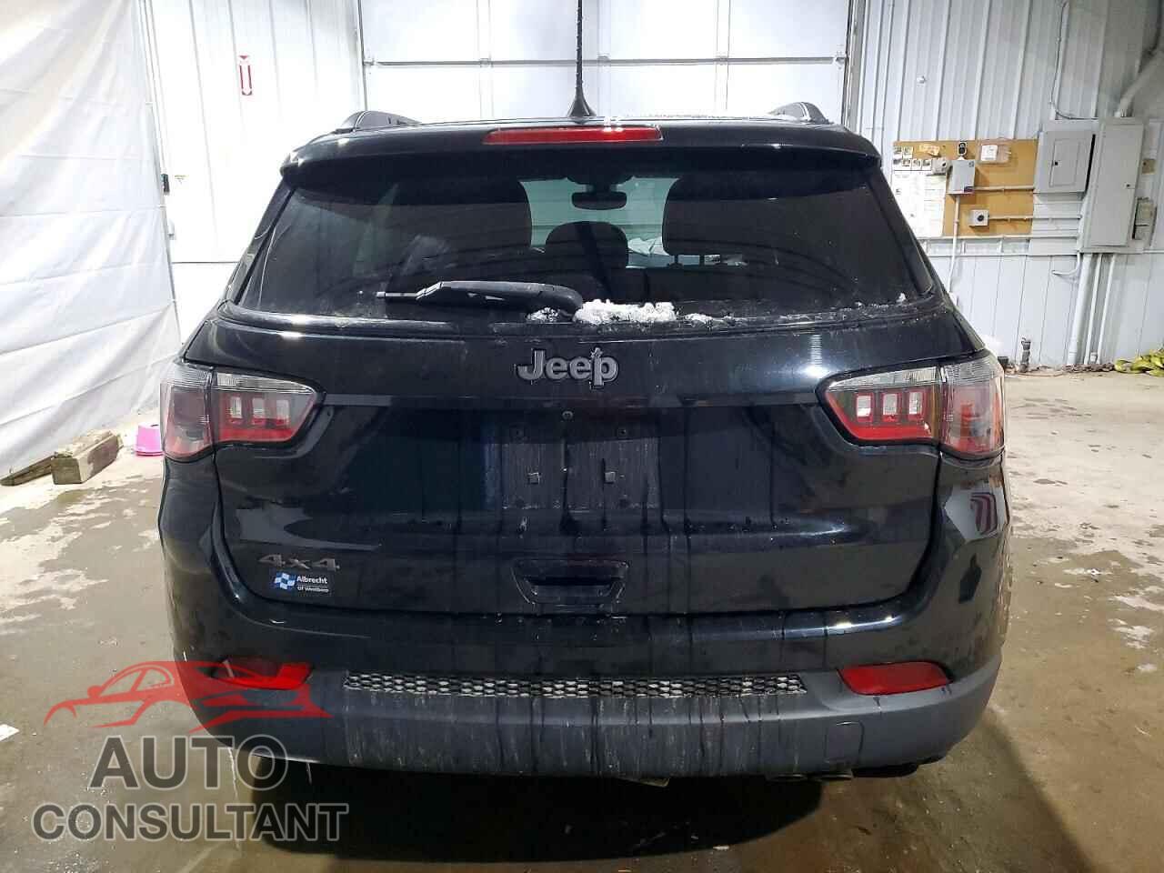 JEEP COMPASS 2021 - 3C4NJDEB2MT575231