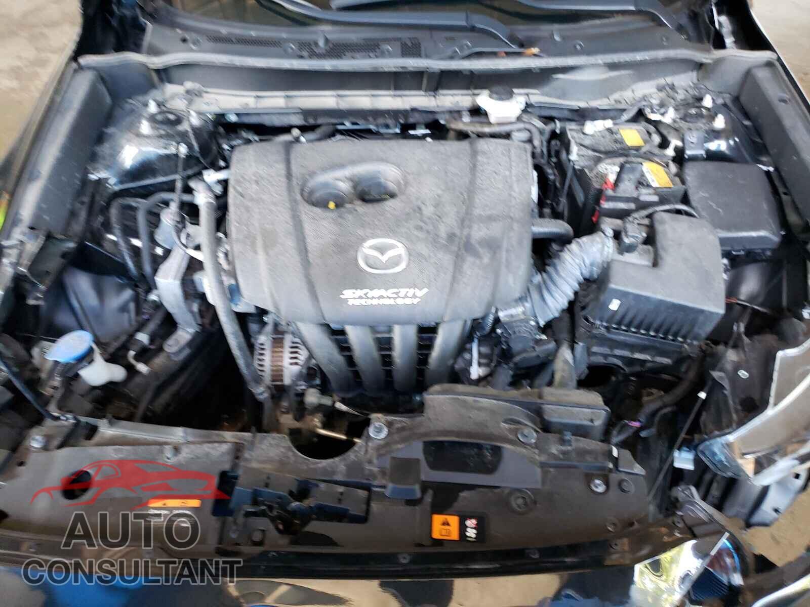MAZDA CX-3 2018 - JM1DKFB73J1332406