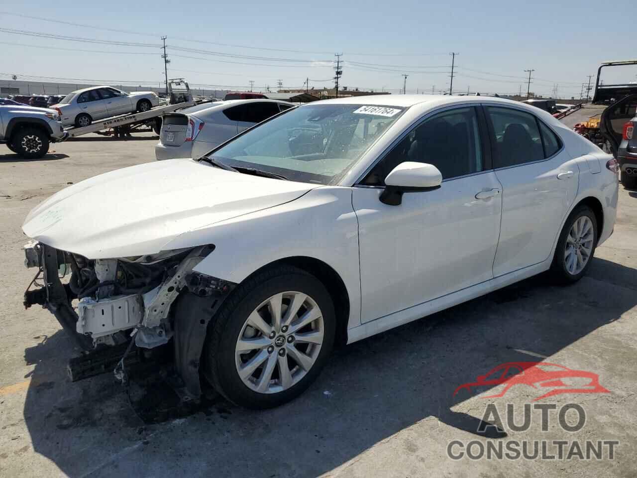 TOYOTA CAMRY 2019 - 4T1B11HK4KU711516