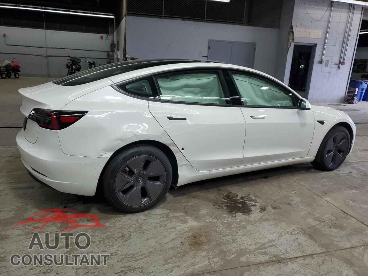 TESLA MODEL 3 2023 - 5YJ3E1EA0PF696960