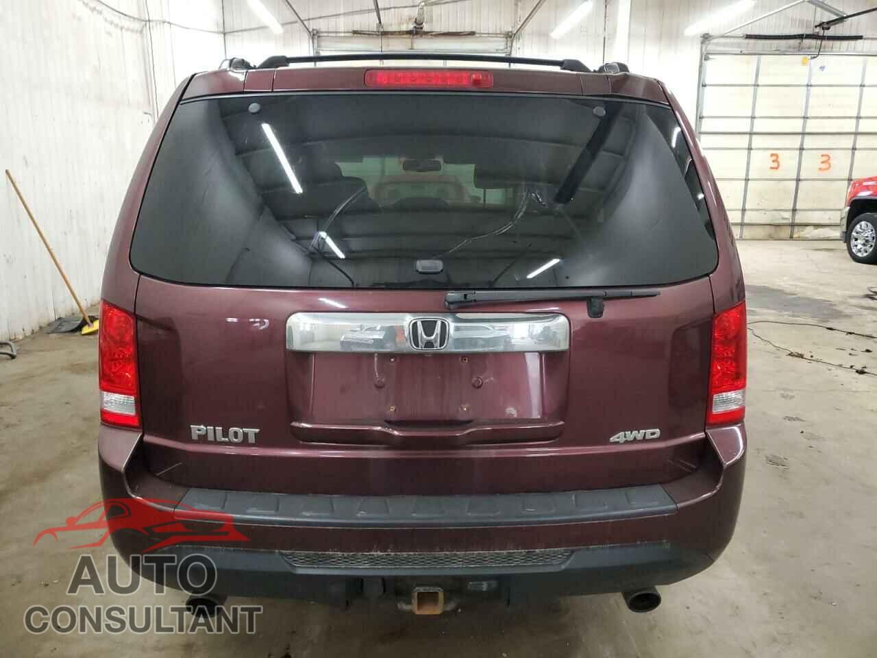 HONDA PILOT 2012 - 5FNYF4H67CB045802