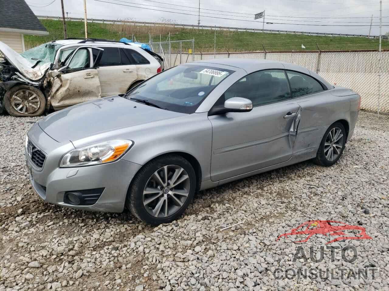 VOLVO C70 2012 - YV1672MC8CJ131532