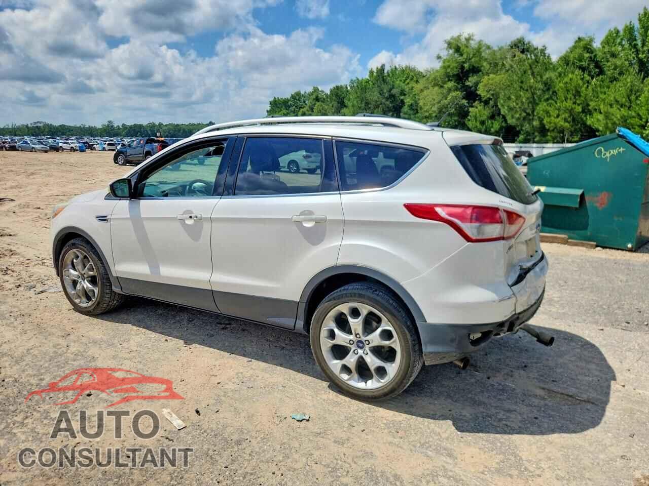FORD ESCAPE 2013 - 1FMCU0J98DUD07683