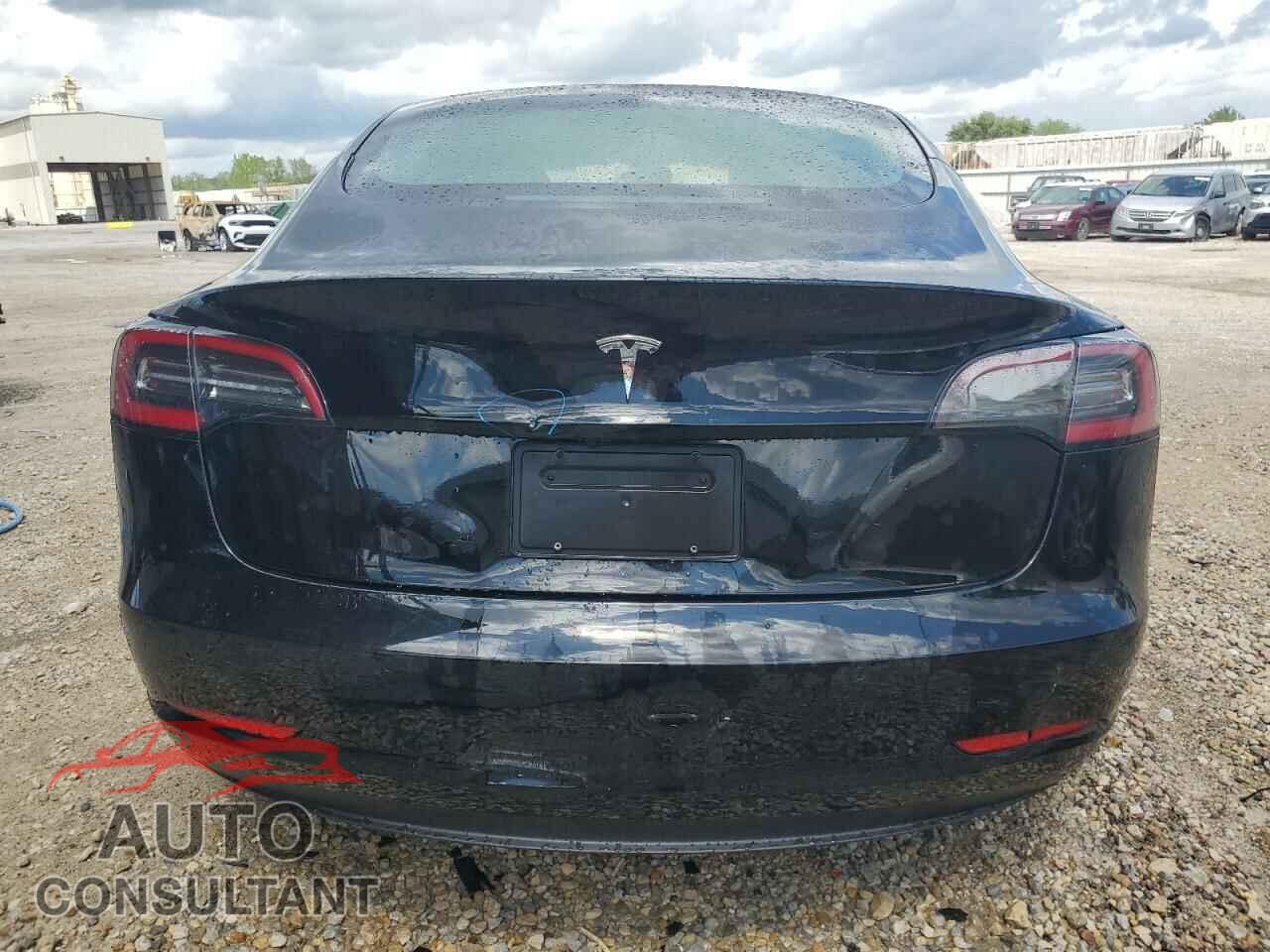 TESLA MODEL 3 2022 - 5YJ3E1EA2NF370204