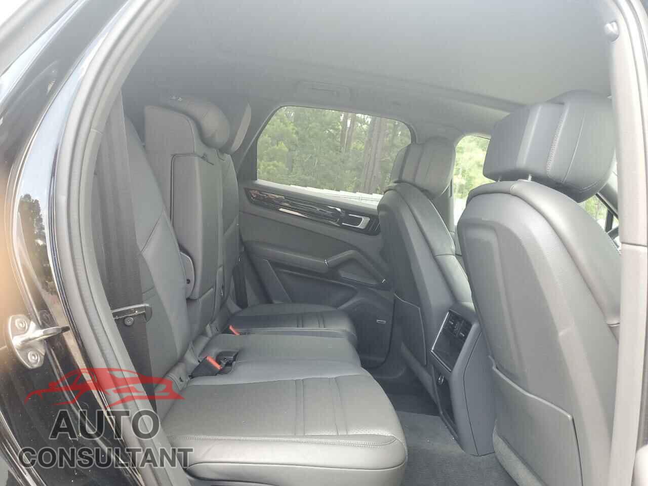 PORSCHE CAYENNE 2021 - WP1AA2AY8MDA03047