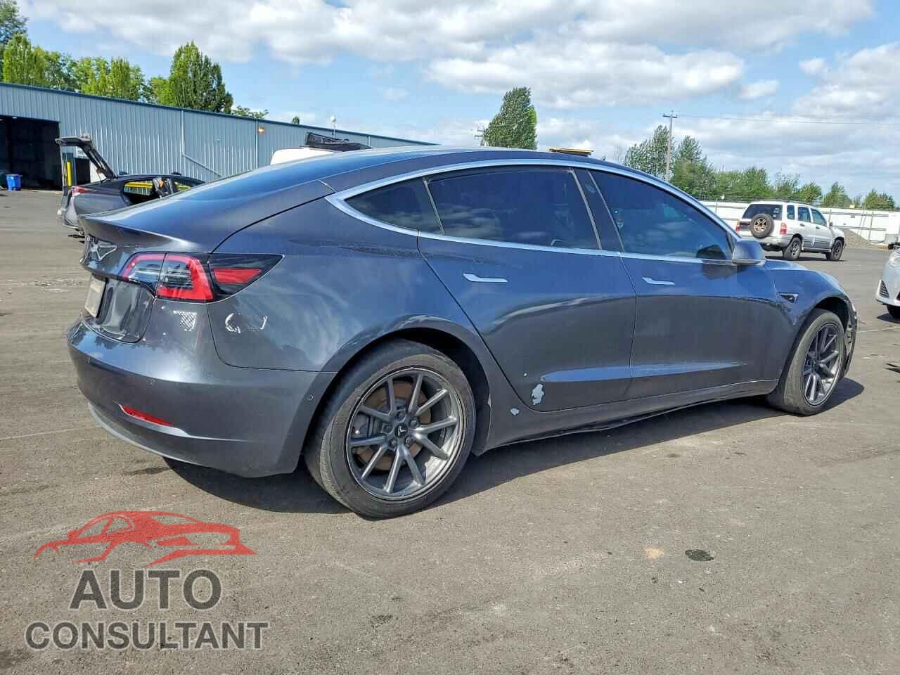 TESLA MODEL 3 2019 - 5YJ3E1EA5KF312129