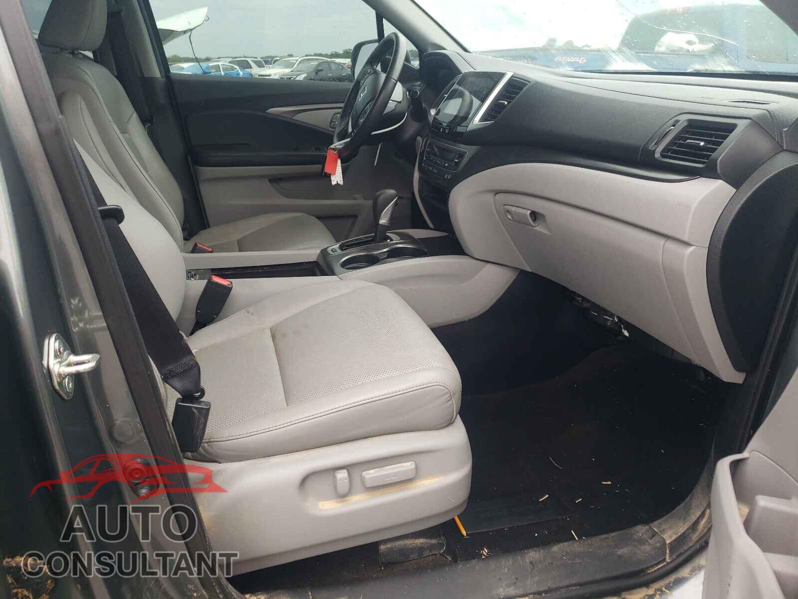 HONDA RIDGELINE 2017 - 5FPYK2F65HB007602