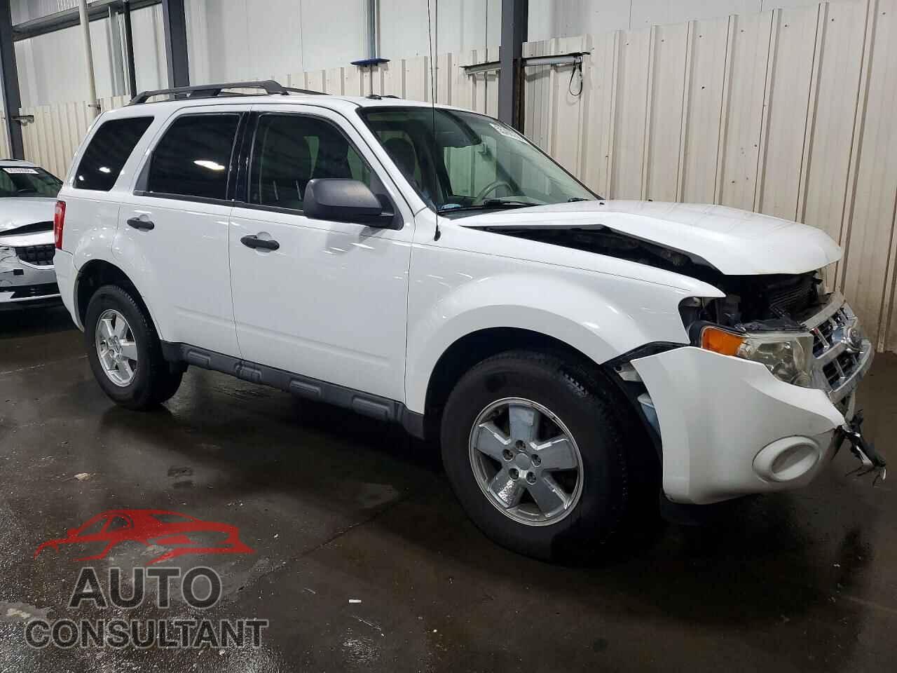 FORD ESCAPE 2011 - 1FMCU9DG7BKC66874