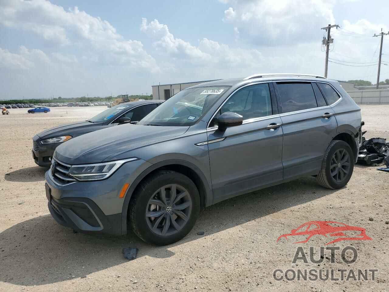 VOLKSWAGEN TIGUAN 2023 - 3VV3B7AX2PM125103