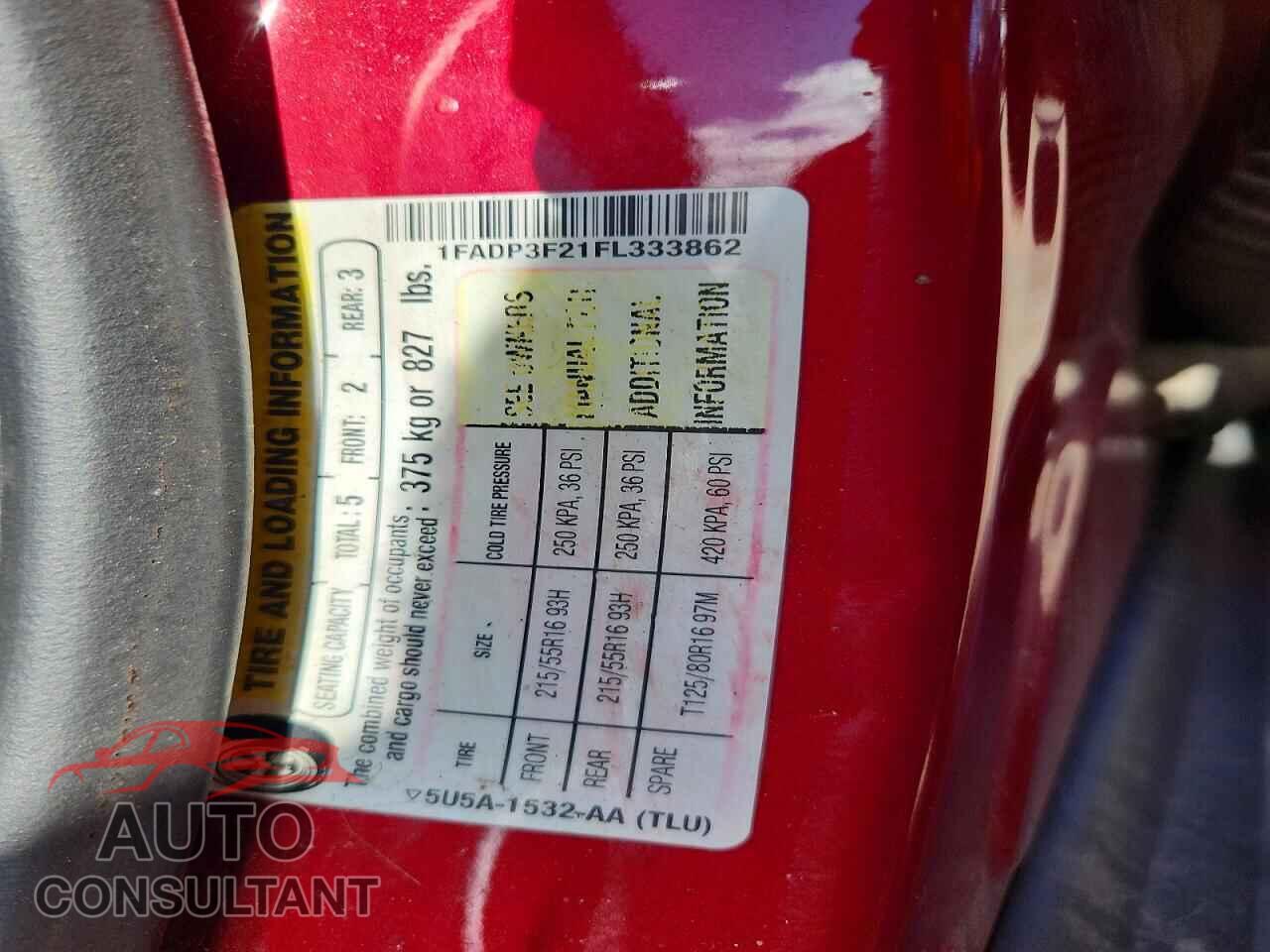 FORD FOCUS 2015 - 1FADP3F21FL333862