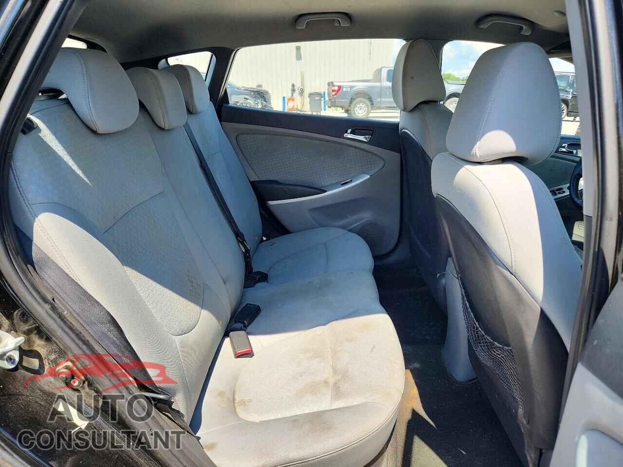 HYUNDAI ACCENT 2012 - KMHCU5AE2CU053624