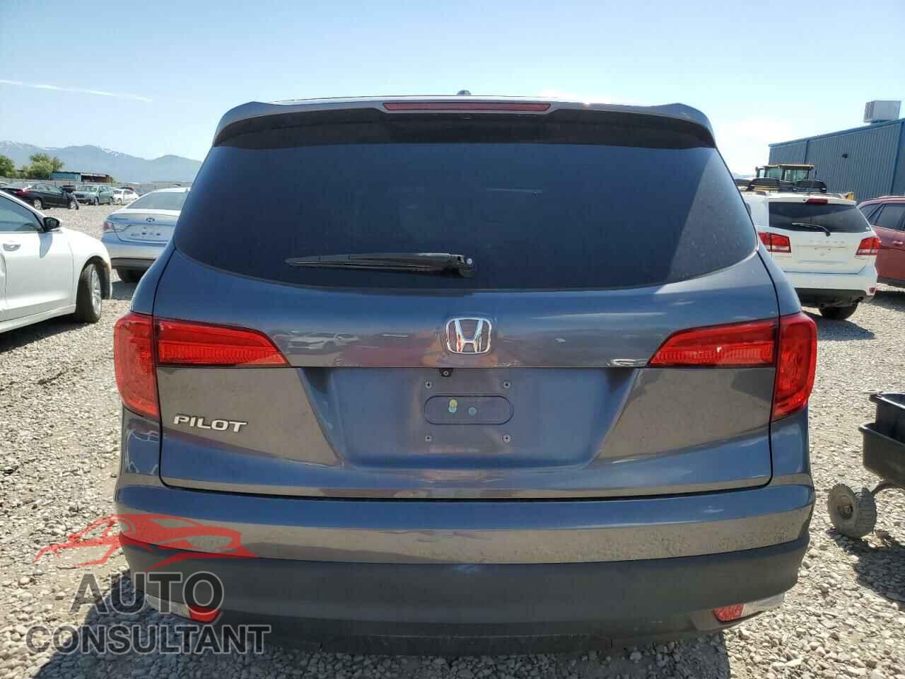 HONDA PILOT 2017 - 5FNYF5H31HB005461