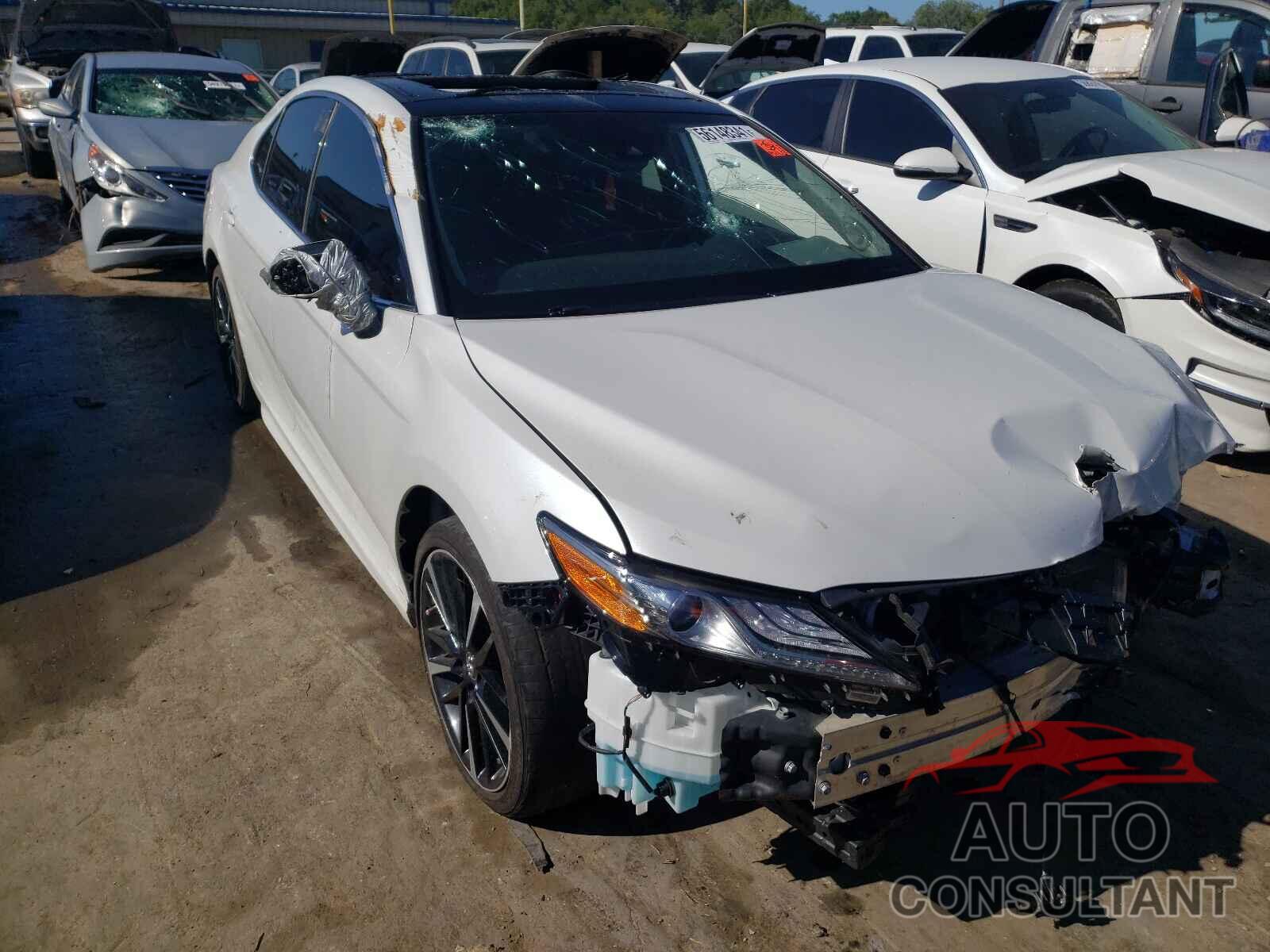 TOYOTA CAMRY 2019 - 4T1B61HKXKU818264