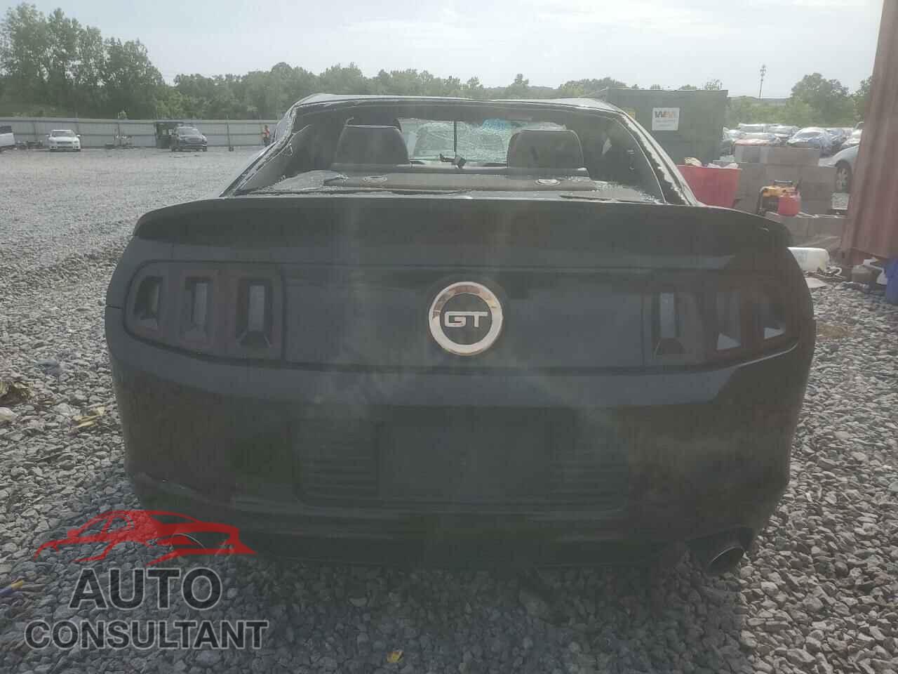 FORD MUSTANG 2014 - 1ZVBP8CF4E5204682