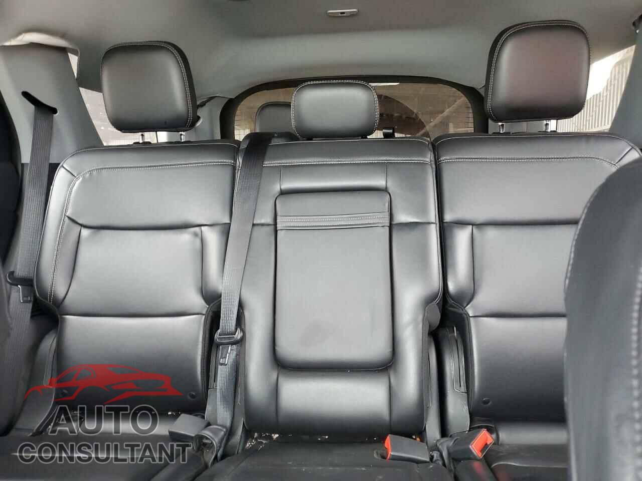 FORD EXPLORER 2023 - 1FMSK7DHXPGB72061