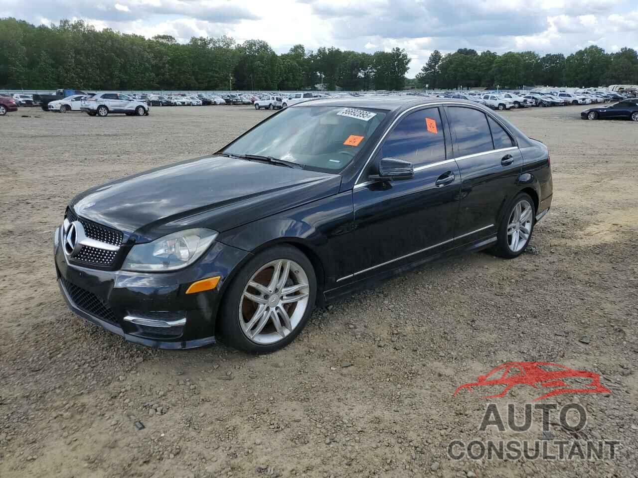 MERCEDES-BENZ C-CLASS 2013 - WDDGF8AB9DR280326