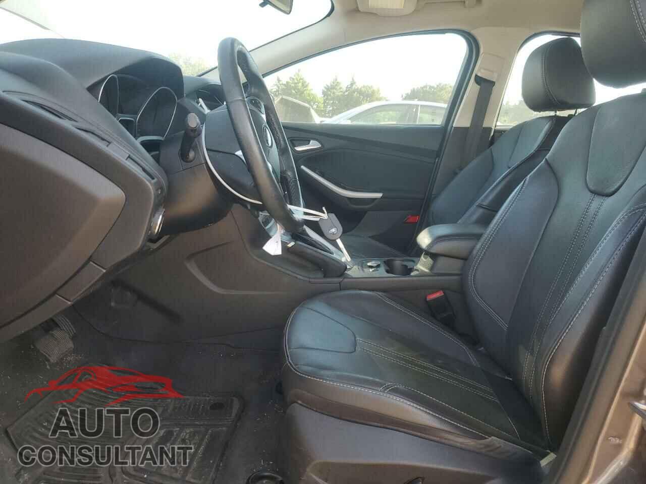 FORD FOCUS 2014 - 1FADP3K25EL280295