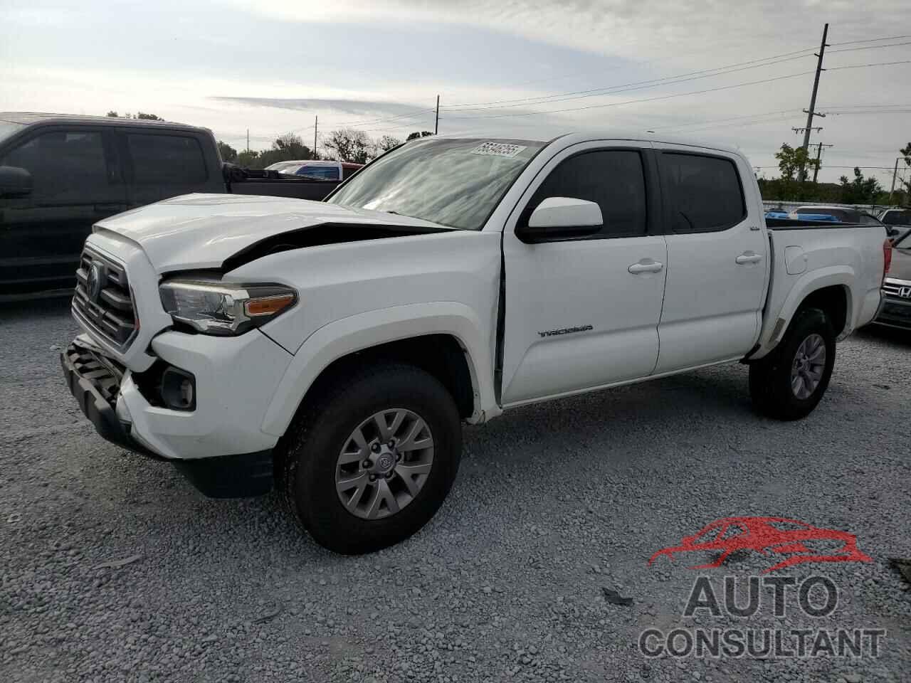 TOYOTA TACOMA 2018 - 5TFAZ5CN9JX067056