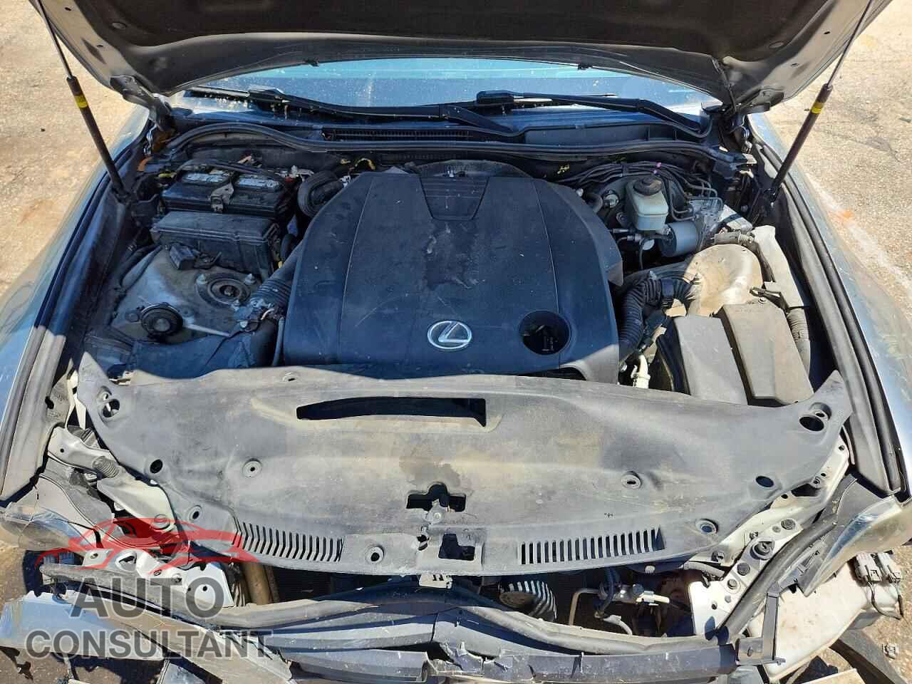 LEXUS IS 2014 - JTHBF1D29E5040255