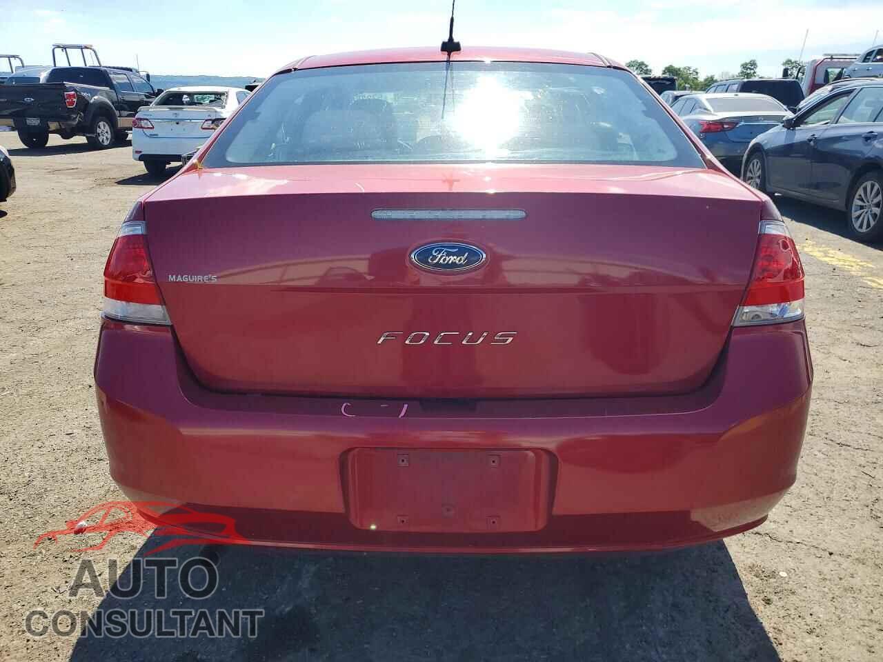 FORD FOCUS 2011 - 1FAHP3EN8BW100650