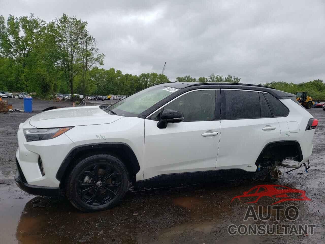 TOYOTA RAV4 2023 - JTME6RFV1PJ039910