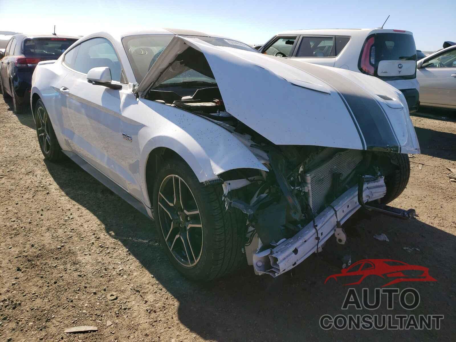 FORD MUSTANG 2020 - 1FA6P8CF3L5119131